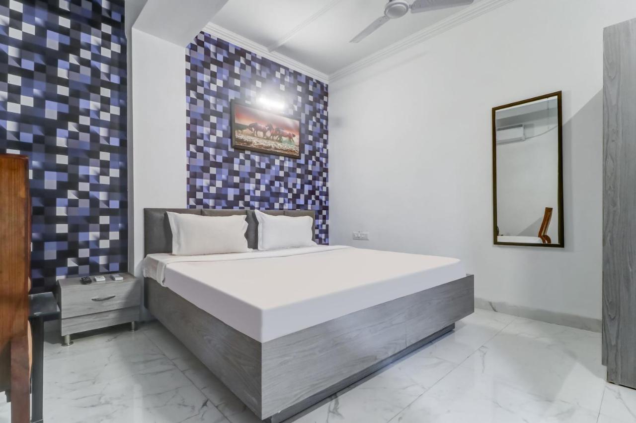 Townhouse Hotel Ludhiana Eksteriør billede